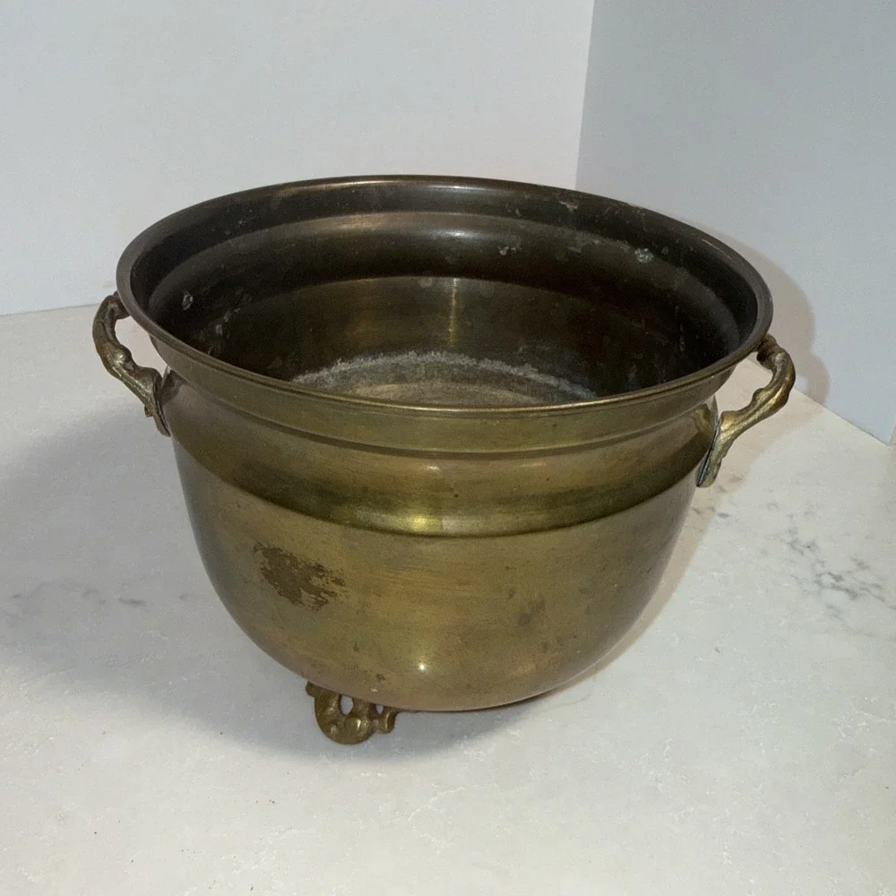 VTG Brass Cauldron Footed Gothic Romance Planter 7